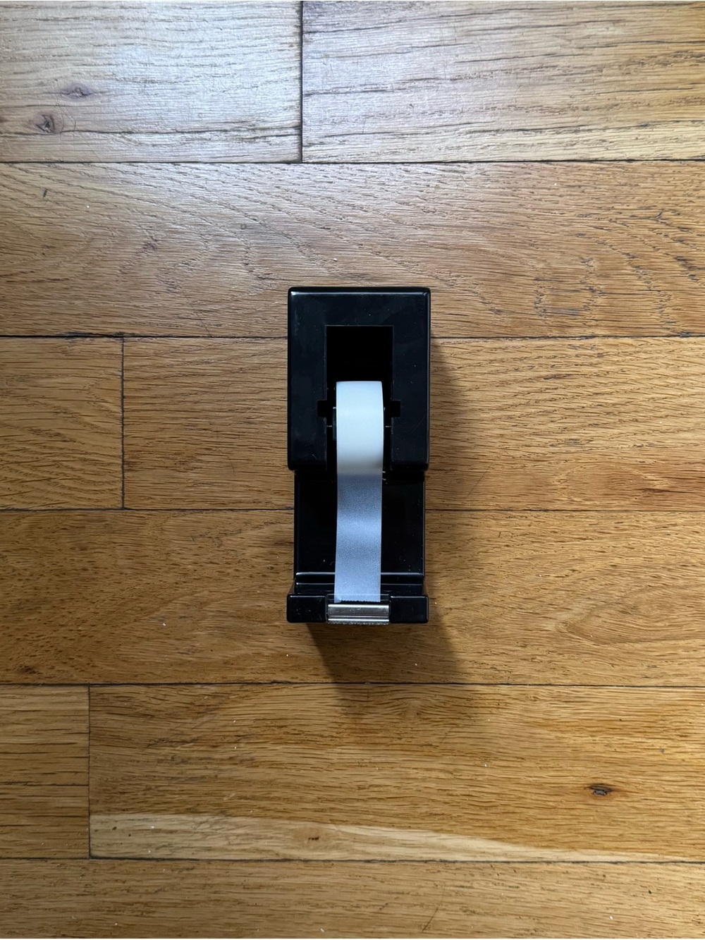 black Poppin tape dispenser - Picture 3 of 14